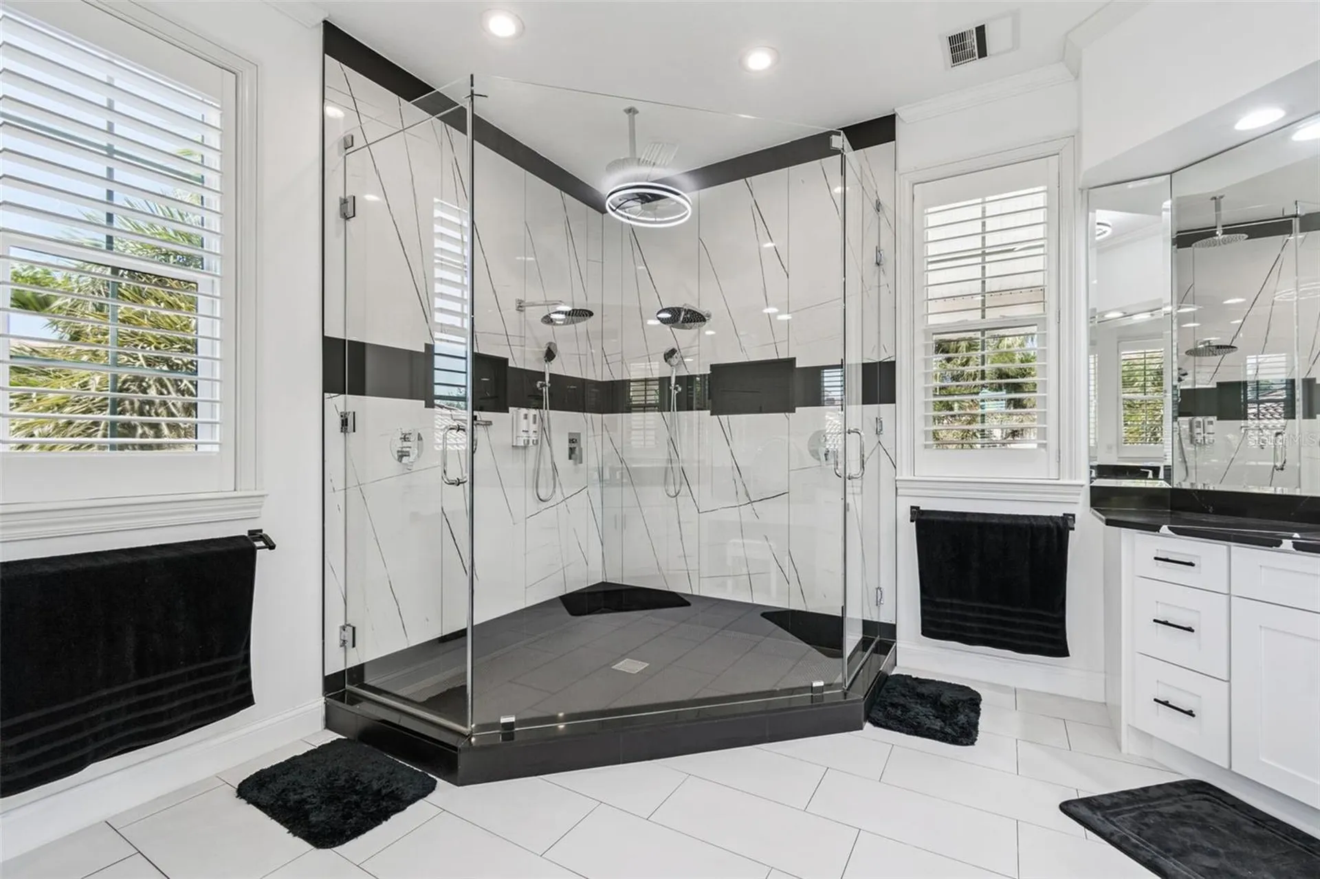 4707 Skimmer Way S St Petersburg FL 33711