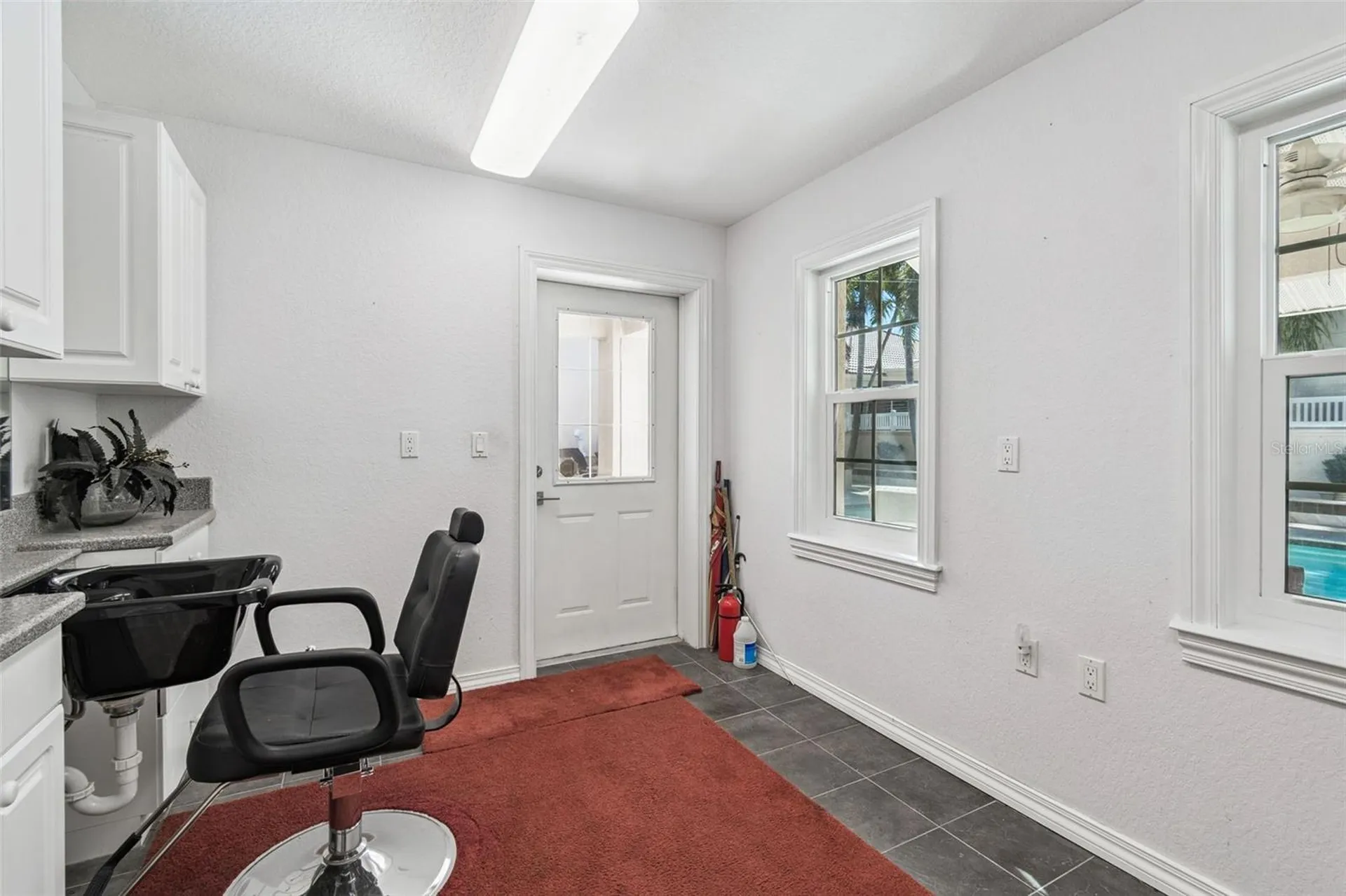 4707 Skimmer Way S St Petersburg FL 33711