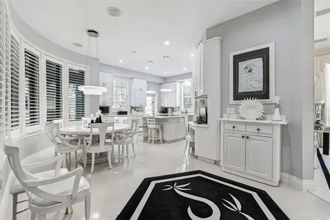 4707 Skimmer Way S St Petersburg FL 33711