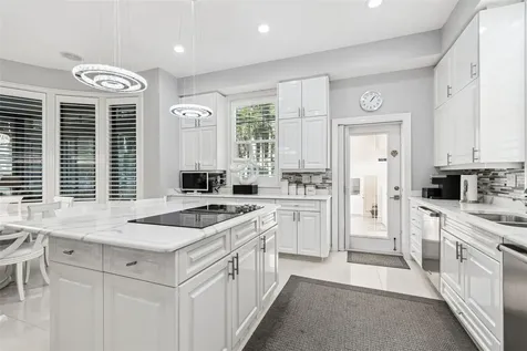 4707 Skimmer Way S St Petersburg FL 33711