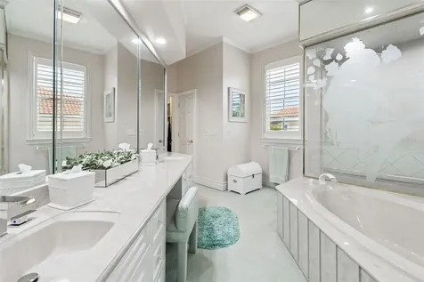 4707 Skimmer Way S St Petersburg FL 33711