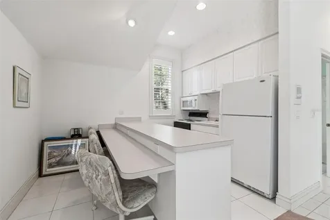 4707 Skimmer Way S St Petersburg FL 33711