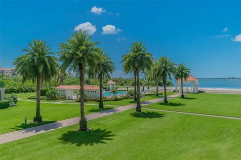 4707 Skimmer Way S St Petersburg FL 33711