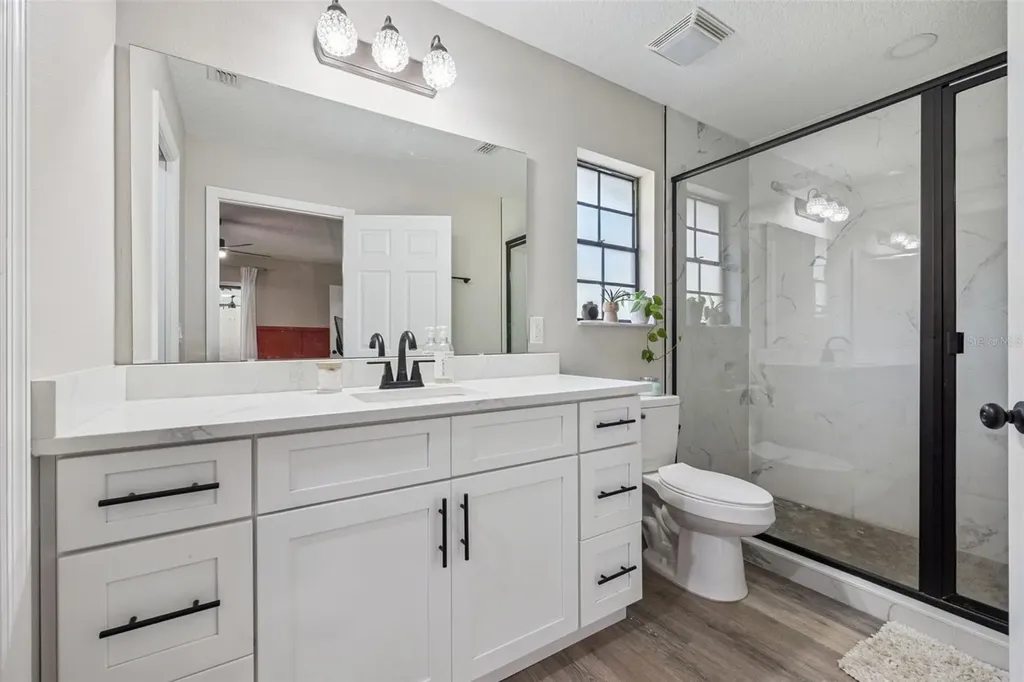 240 N Line Drive Apopka FL 32703