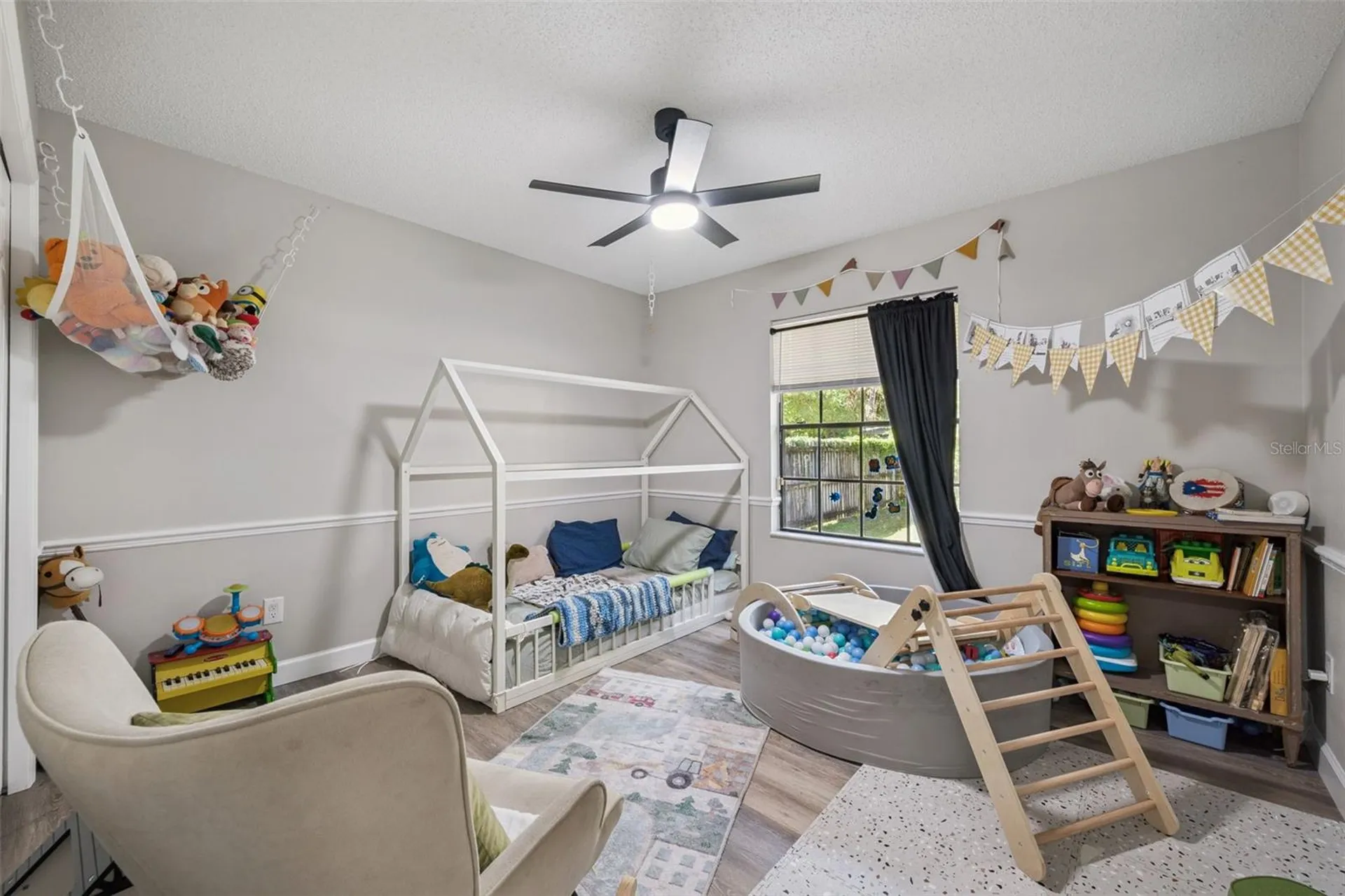 240 N Line Drive Apopka FL 32703