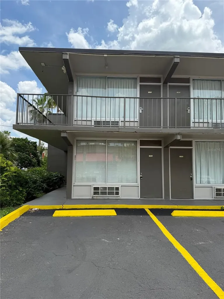 5020 W Irlo Bronson Memorial Highway Kissimmee FL 34746