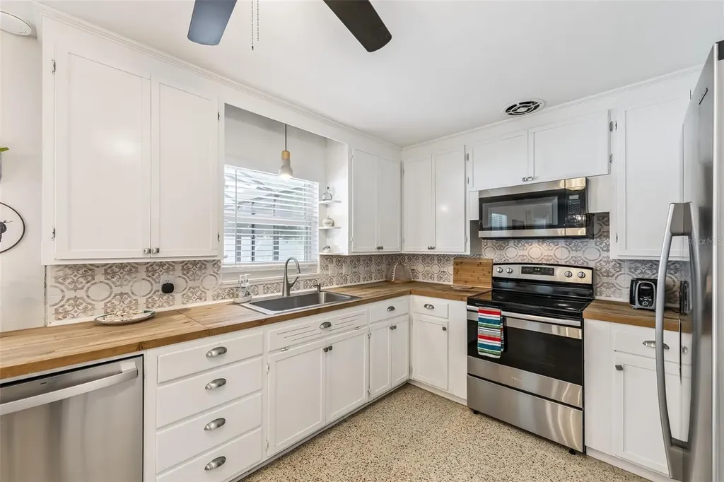 2907 Marshall Drive Sarasota FL 34239