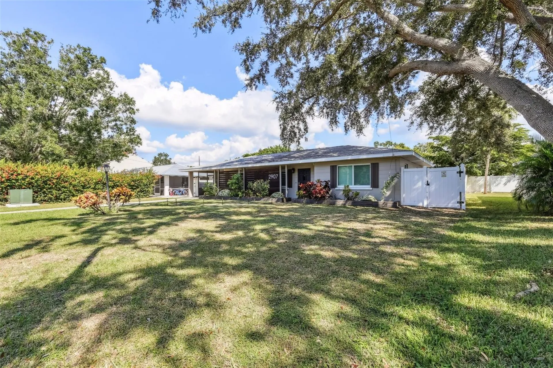 2907 Marshall Drive Sarasota FL 34239