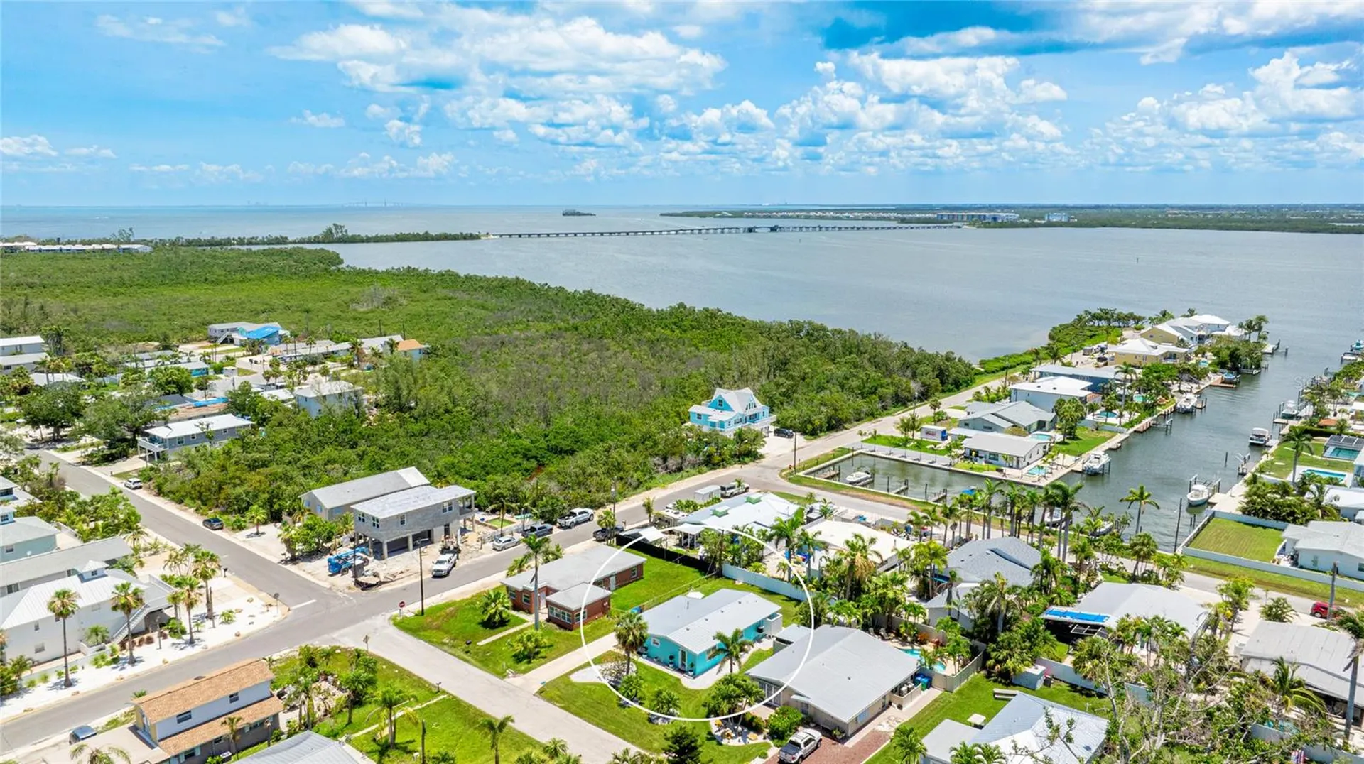 2713 Avenue C Holmes Beach FL 34217