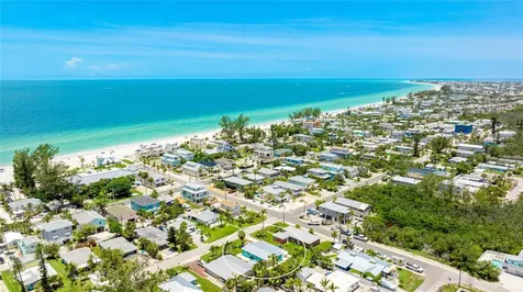 2713 Avenue C Holmes Beach FL 34217