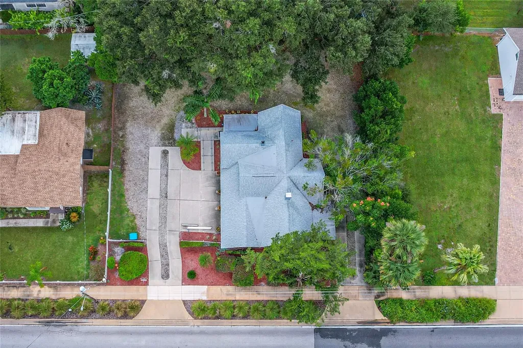 272 Warren Avenue Longwood FL 32750