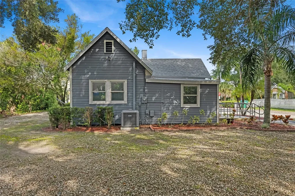 272 Warren Avenue Longwood FL 32750