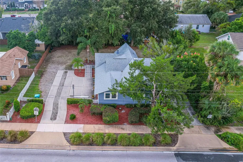 272 Warren Avenue Longwood FL 32750