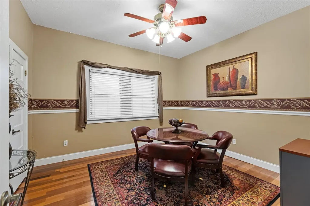 272 Warren Avenue Longwood FL 32750