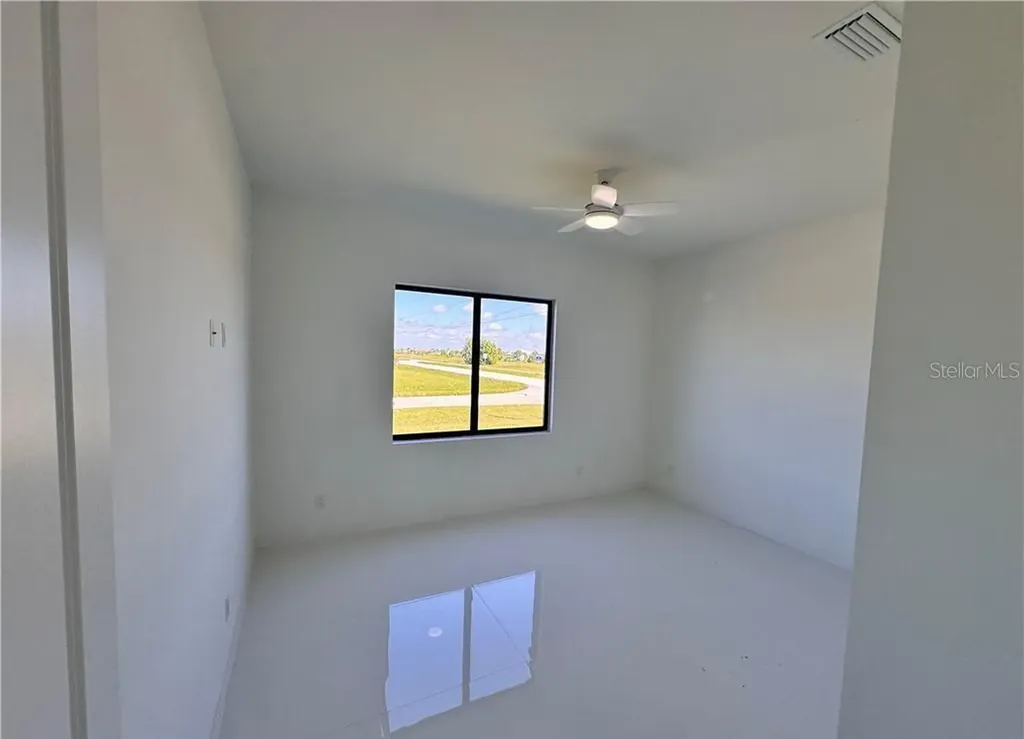 4002 NW 38th Street Cape Coral FL 33993