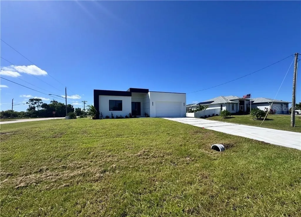 4002 NW 38th Street Cape Coral FL 33993