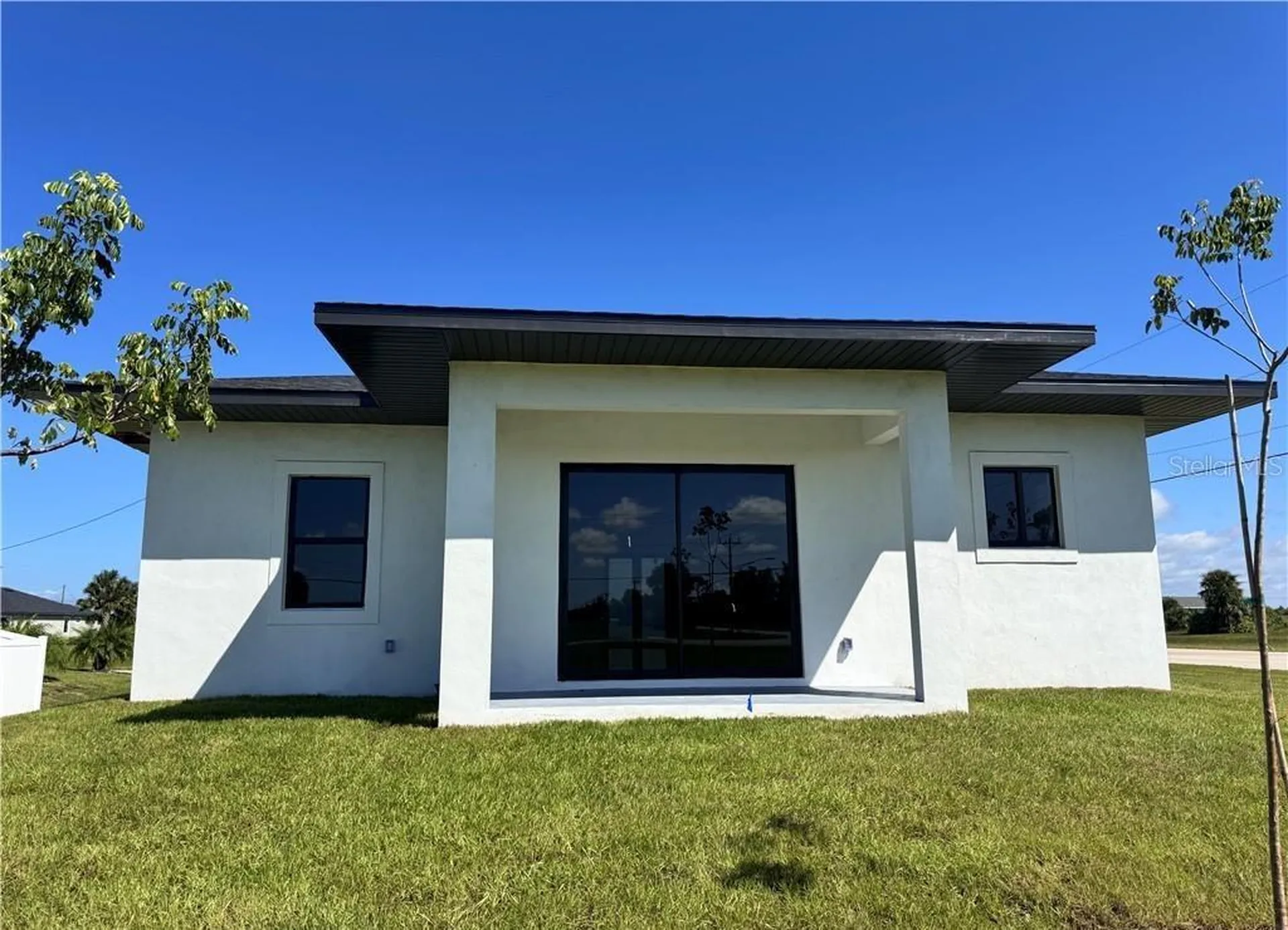 4002 NW 38th Street Cape Coral FL 33993