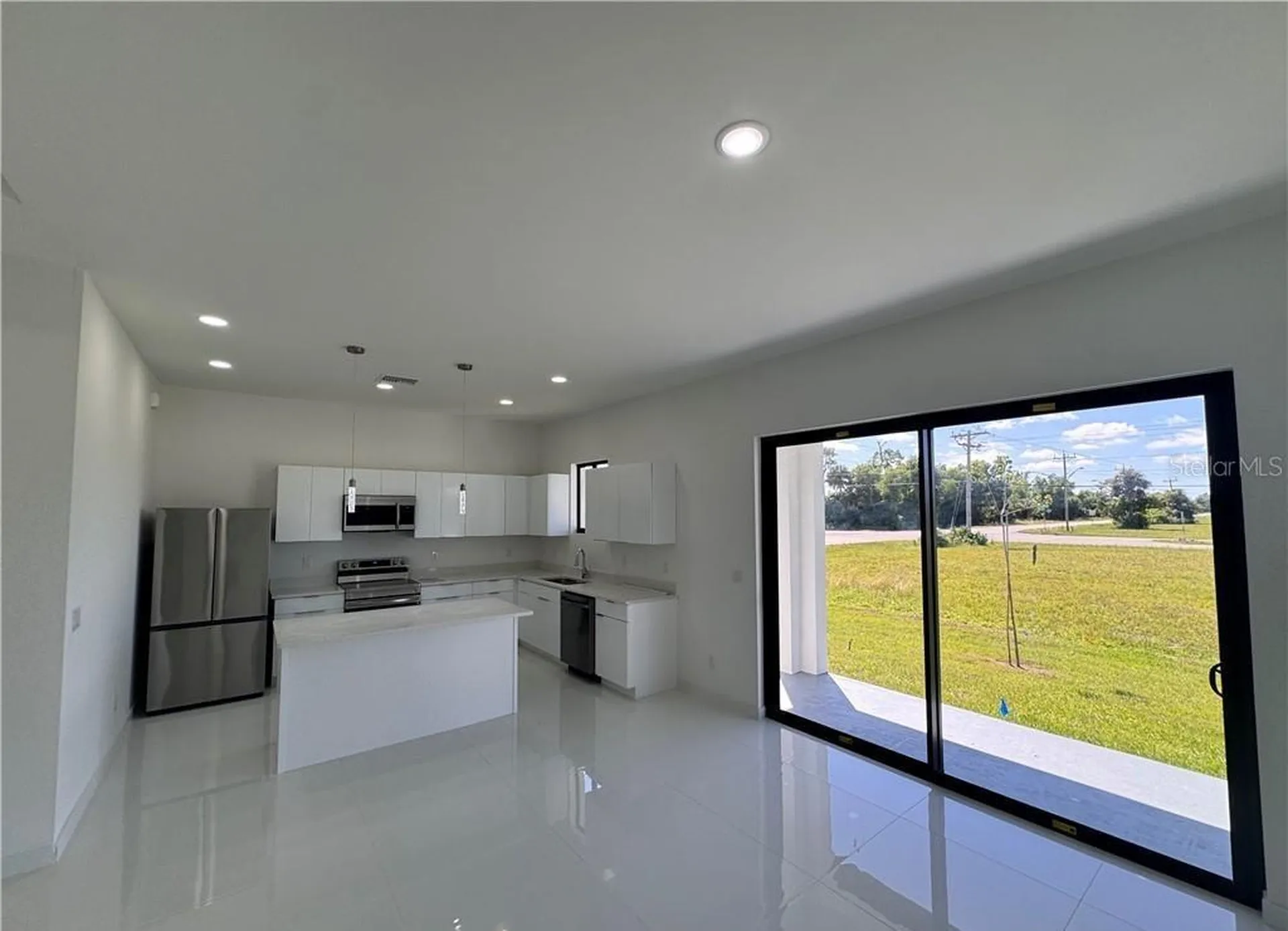 4002 NW 38th Street Cape Coral FL 33993