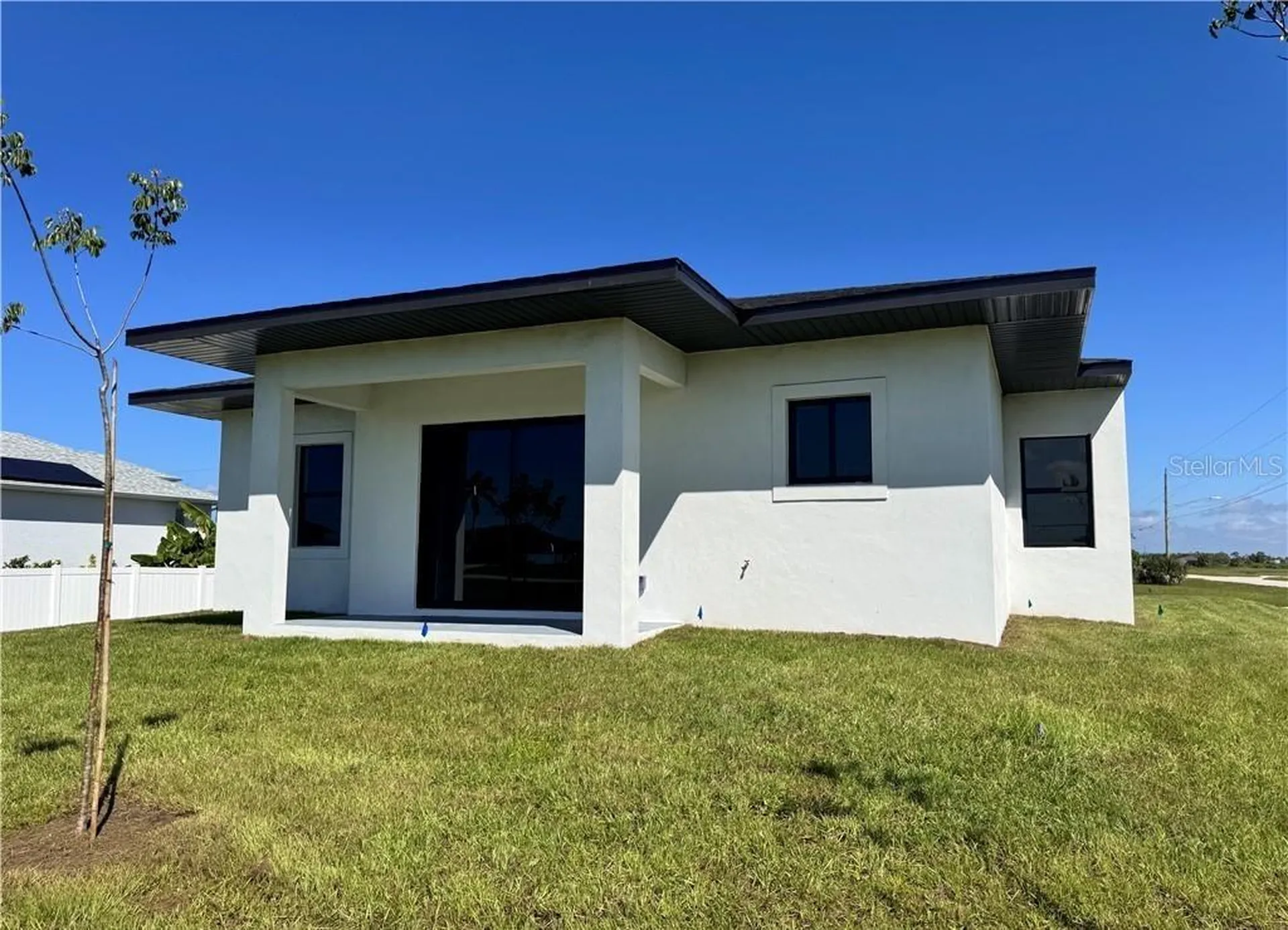 4002 NW 38th Street Cape Coral FL 33993