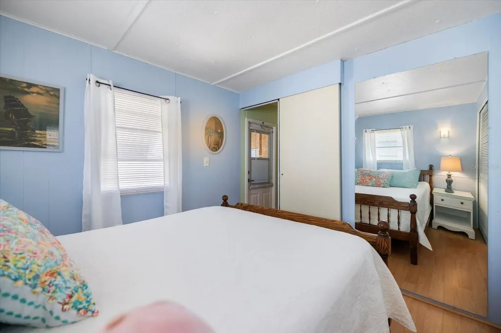 251 Southwinds Drive Sarasota FL 34231