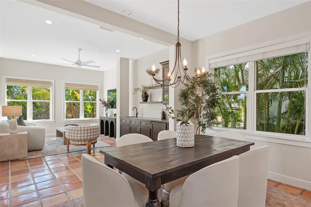4757 Higel Avenue Sarasota FL 34242