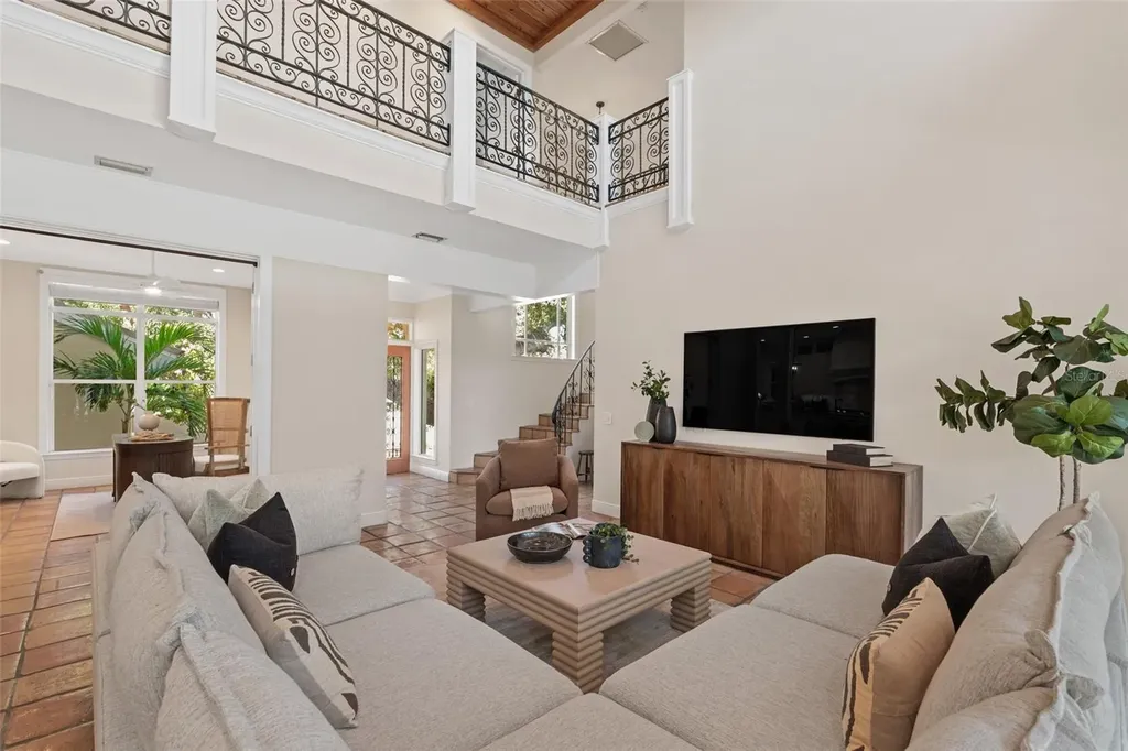4757 Higel Avenue Sarasota FL 34242