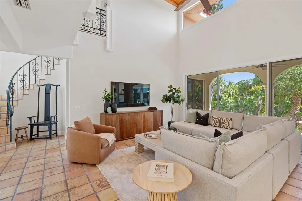 4757 Higel Avenue Sarasota FL 34242