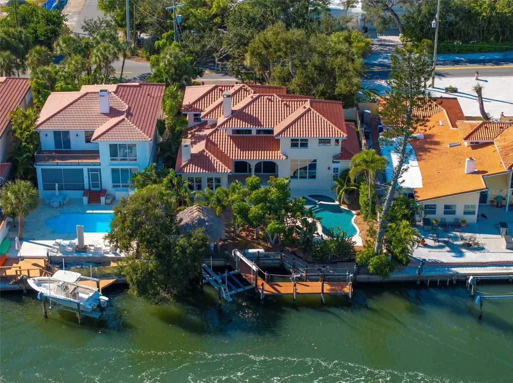 4757 Higel Avenue Sarasota FL 34242