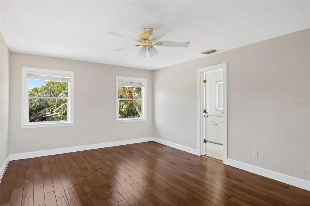 4757 Higel Avenue Sarasota FL 34242