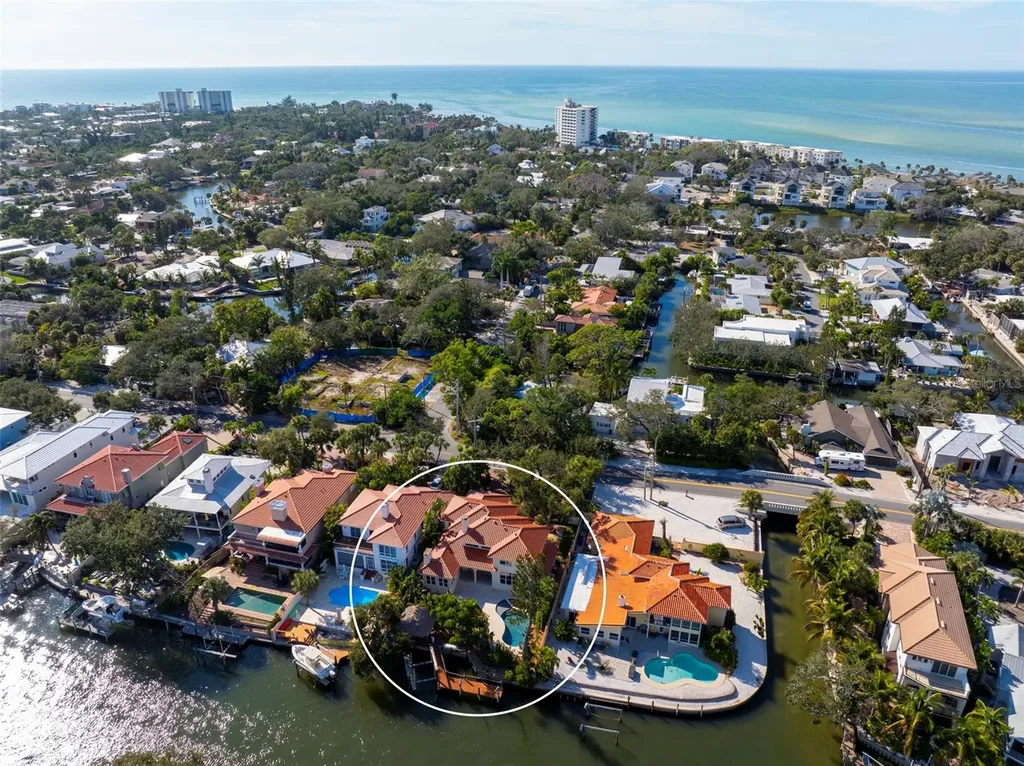 4757 Higel Avenue Sarasota FL 34242