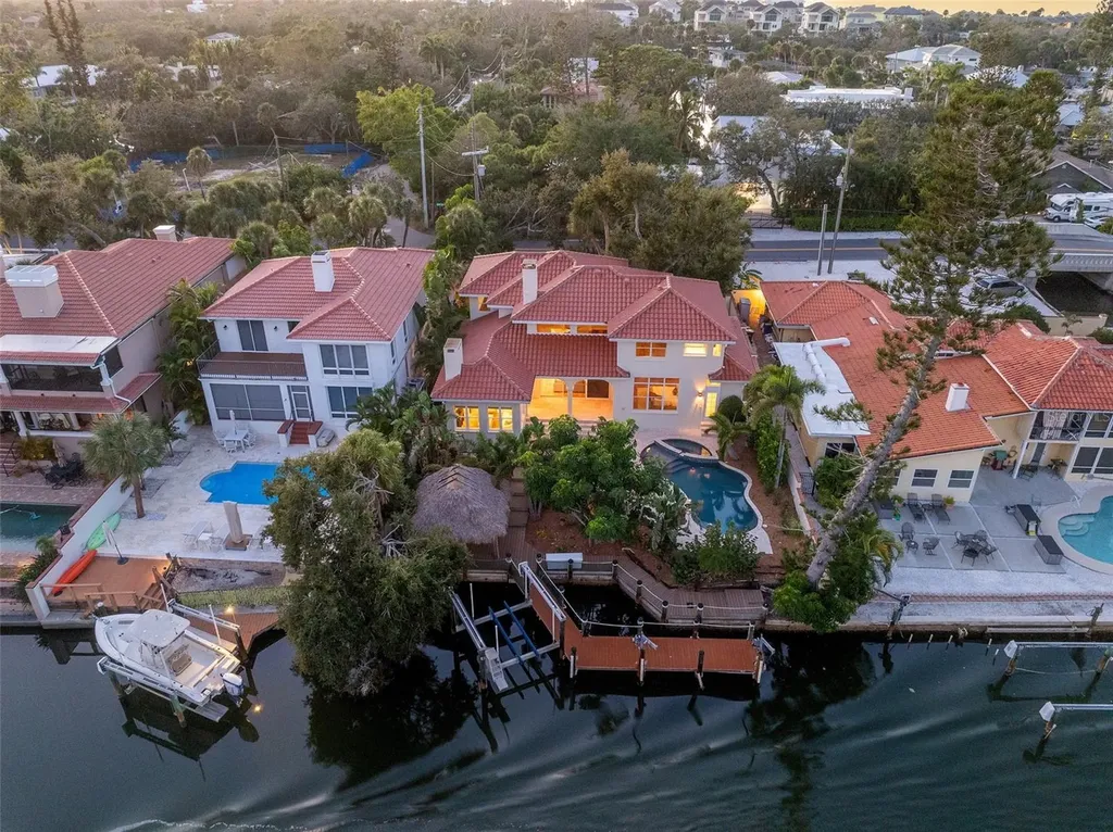 4757 Higel Avenue Sarasota FL 34242