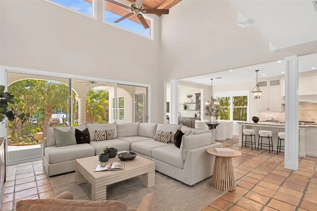 4757 Higel Avenue Sarasota FL 34242