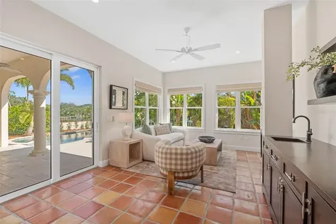 4757 Higel Avenue Sarasota FL 34242