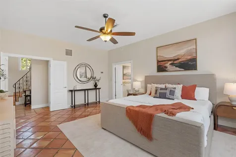 4757 Higel Avenue Sarasota FL 34242