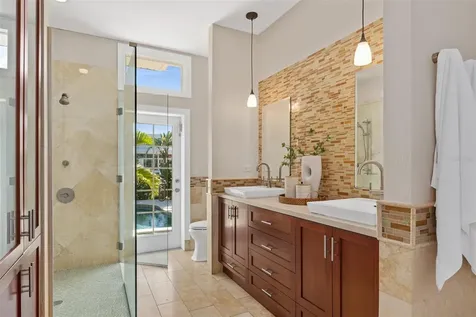 4757 Higel Avenue Sarasota FL 34242