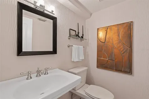 4757 Higel Avenue Sarasota FL 34242