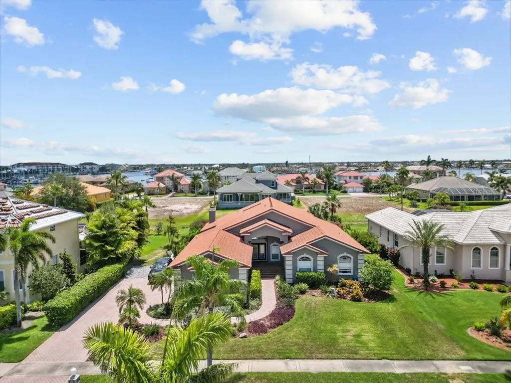 6402 Rubia Circle Apollo Beach FL 33572