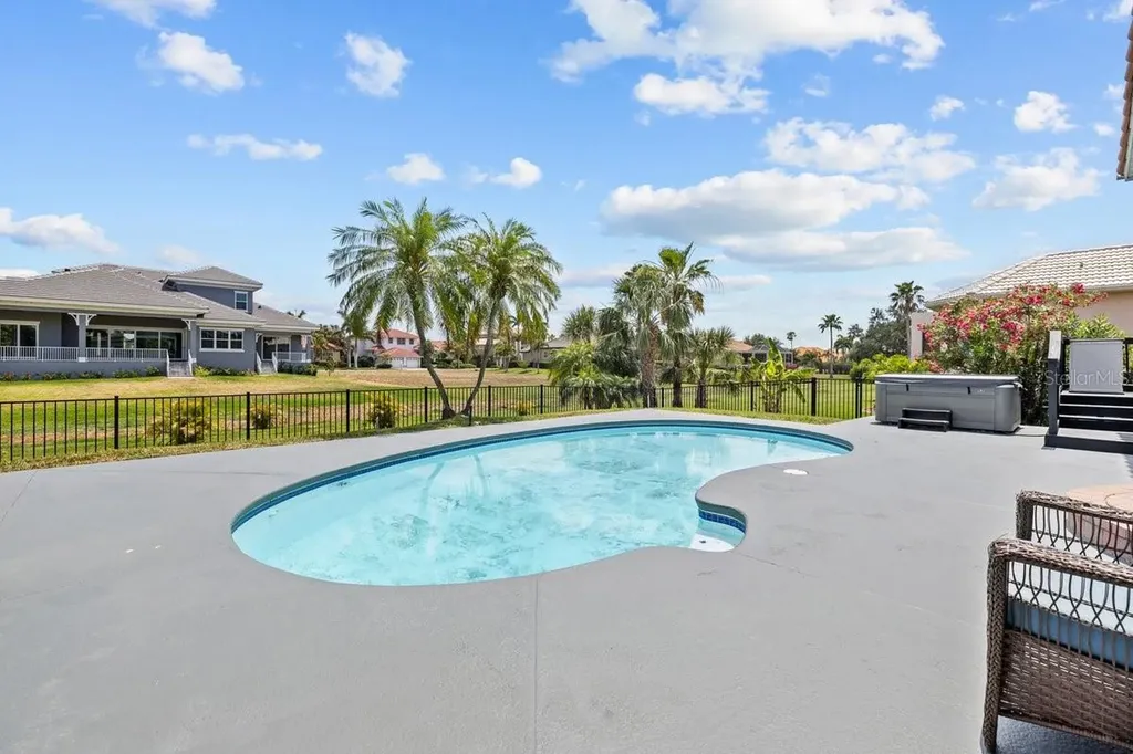 6402 Rubia Circle Apollo Beach FL 33572