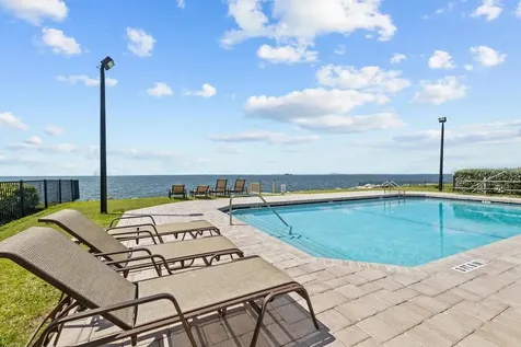 6402 Rubia Circle Apollo Beach FL 33572