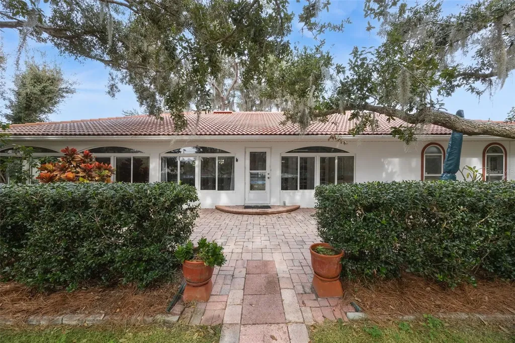5609 Rosewall Circle Leesburg FL 34748