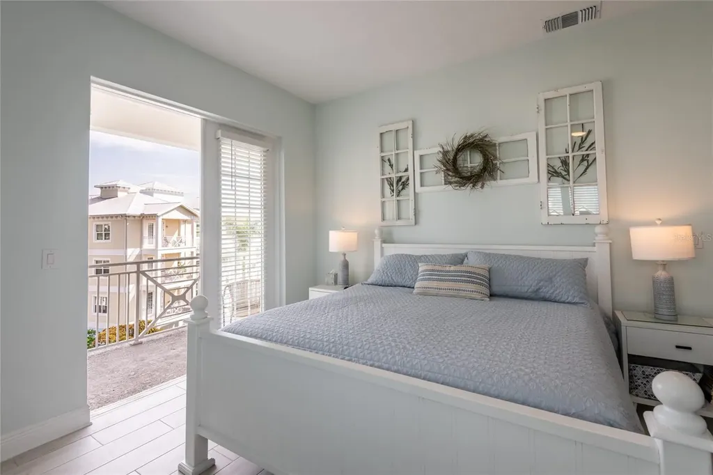 7611 34th Avenue W Bradenton FL 34209