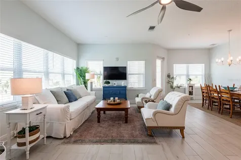 7611 34th Avenue W Bradenton FL 34209