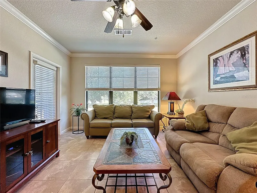 902 Charo Parkway Davenport FL 33897