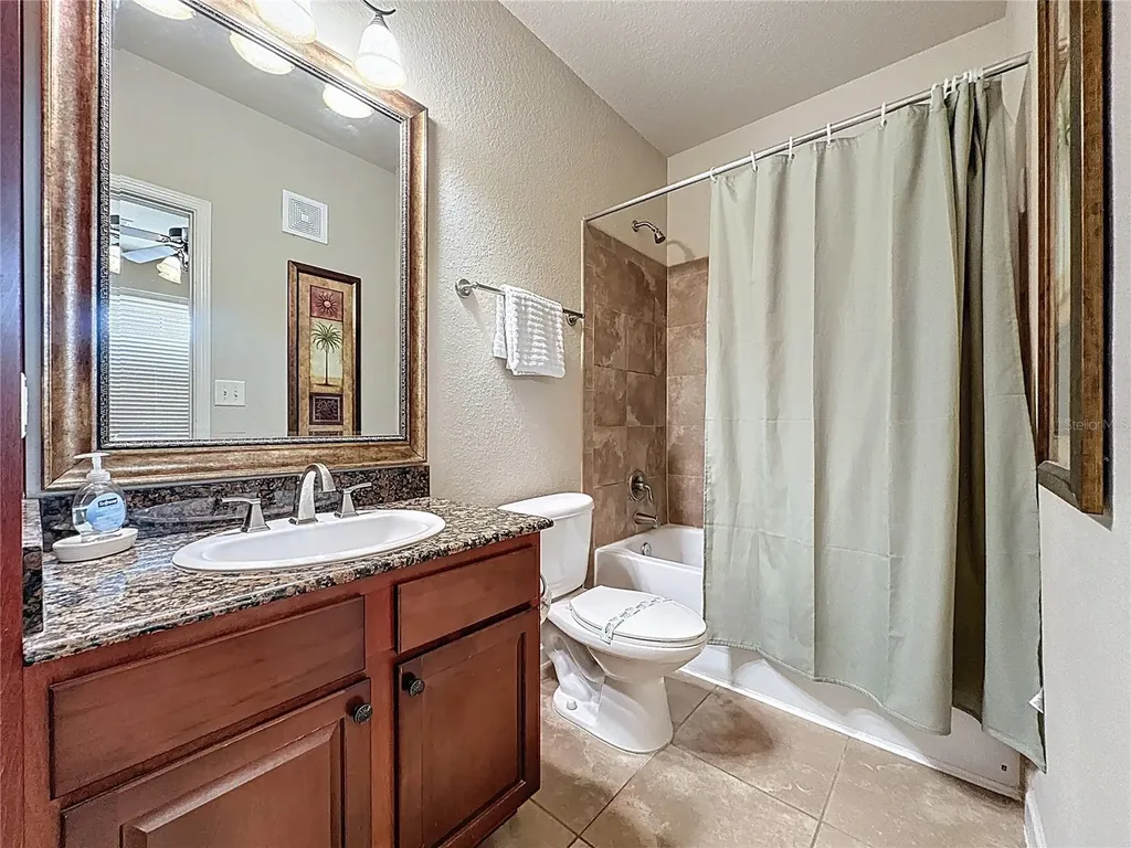 902 Charo Parkway Davenport FL 33897