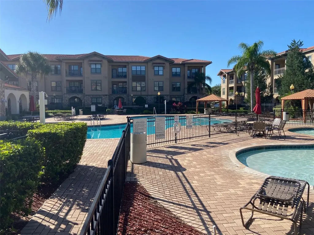 902 Charo Parkway Davenport FL 33897
