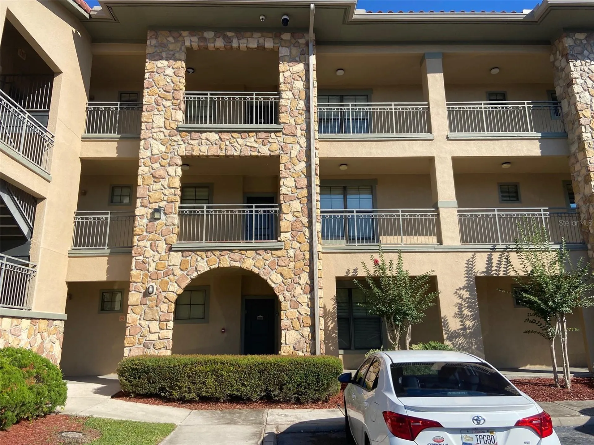 902 Charo Parkway Davenport FL 33897