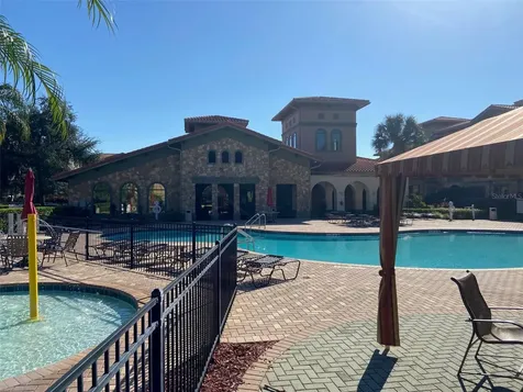 902 Charo Parkway Davenport FL 33897