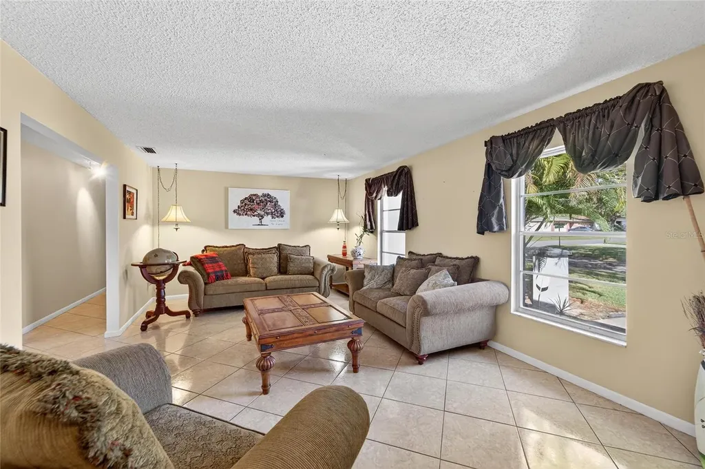 1909 Kimball Court S Lakeland FL 33813