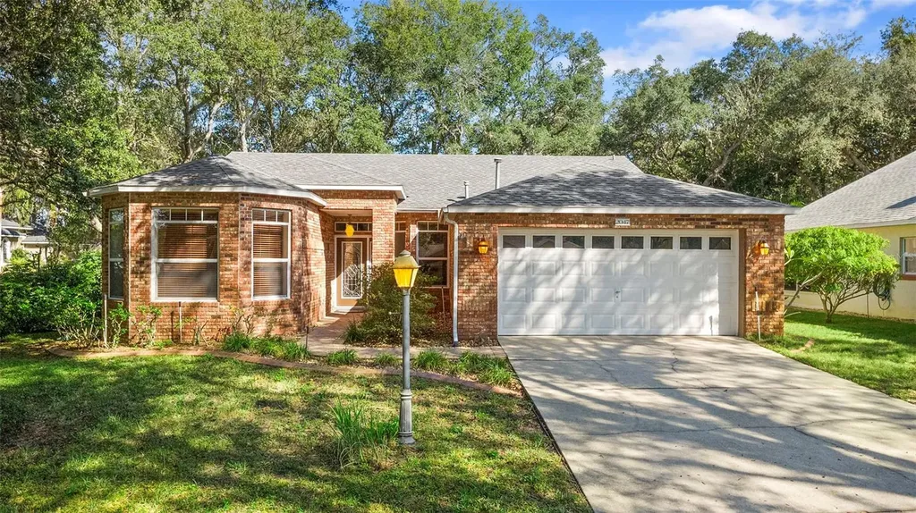 2047 Friar Tuck Lane Orange City FL 32763