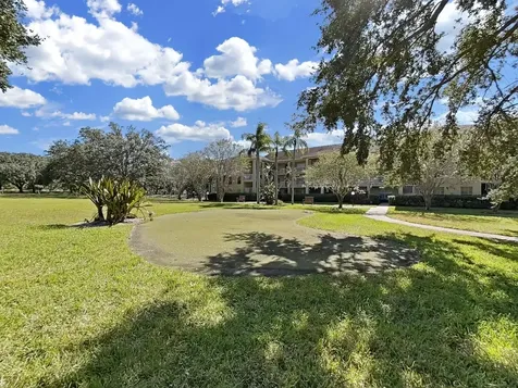 2690 Coral Landings Boulevard Palm Harbor FL 34684